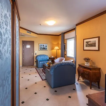 Bellevue Et Mediterranée 4*