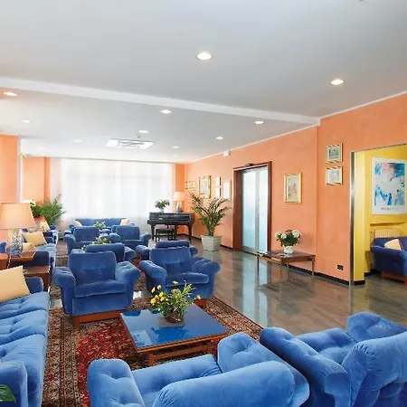 Hotell Bellevue Et Mediterranee 4*