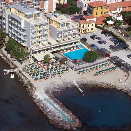 Bellevue Et Mediterranee فندق 4*