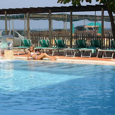 Bellevue Et Mediterranée Hotel