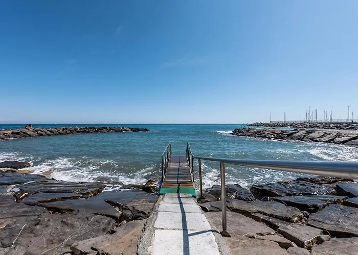 Szálloda Bellevue Et Mediterranee