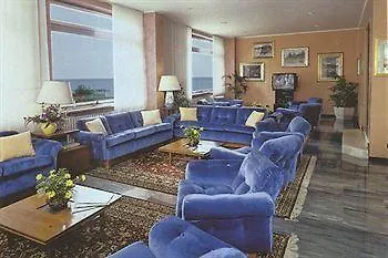 Bellevue Et Mediterranee 4* دْيانو مارينا