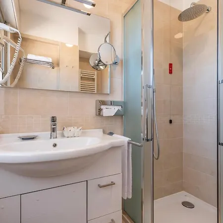 Bellevue Et Mediterranee ディアーノ・マリーナ