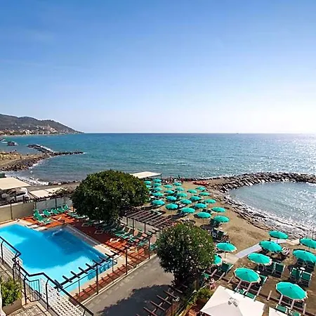 Bellevue Et Mediterranee Hotel 4*