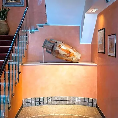 Hotel Bellevue Et Mediterranee 4*