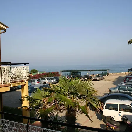 Bellevue Et Mediterranee 4*